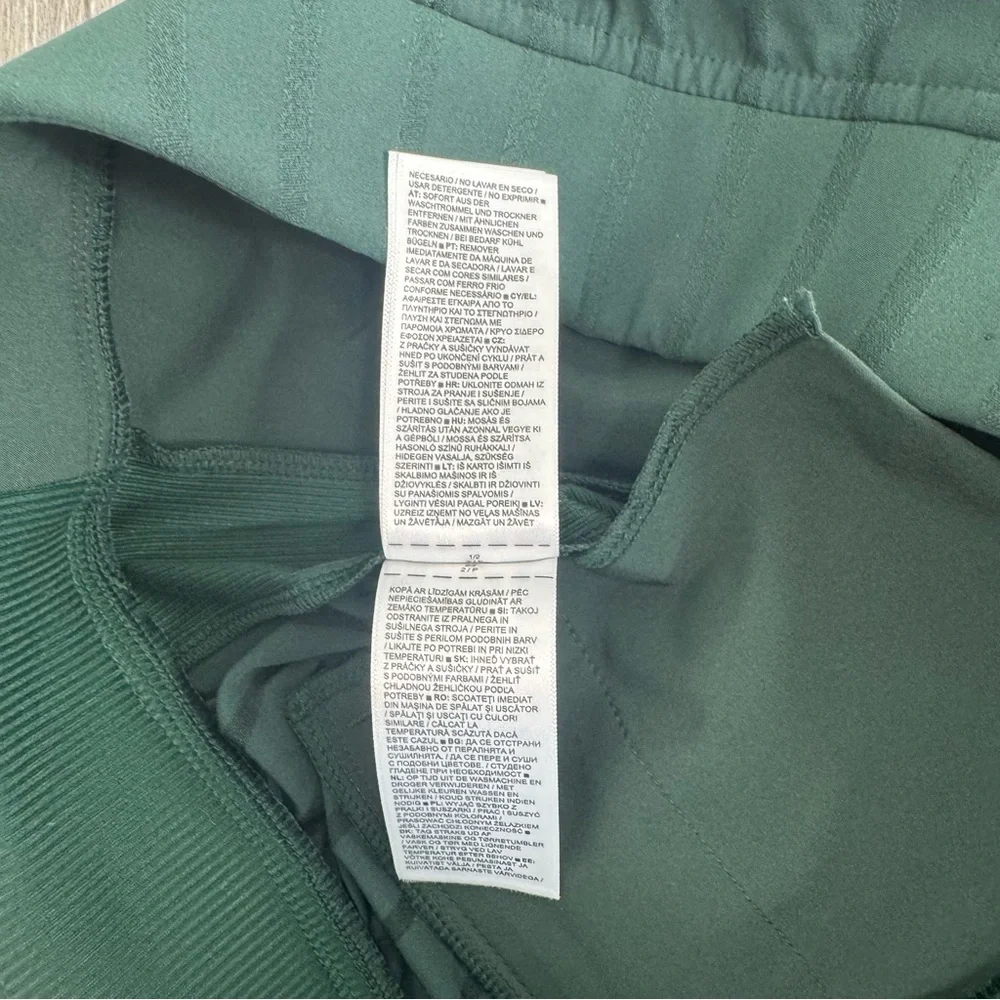 Athleta Brooklyn Ankle Pant Emerald Green Stripe Size 2 Petite Travel Work - Picture 11 of 16